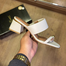 Sandália Vizzano Salto Bloco Hálux Dourado 6428.148