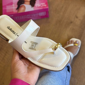 Sandália Dakota Salto Baixo Detalhe no Dedo Y8874