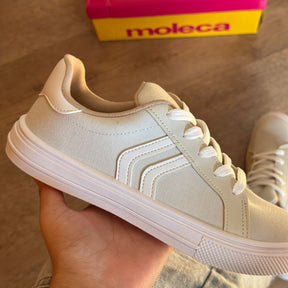 Tênis Moleca Casual Detalhe Lateral 5796.106