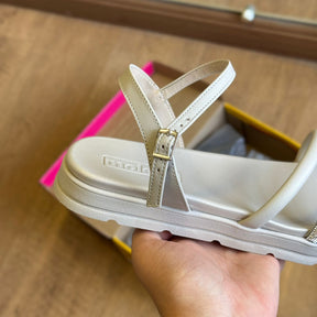 Sandália Moleca Casual Fita Prateada 5490.120