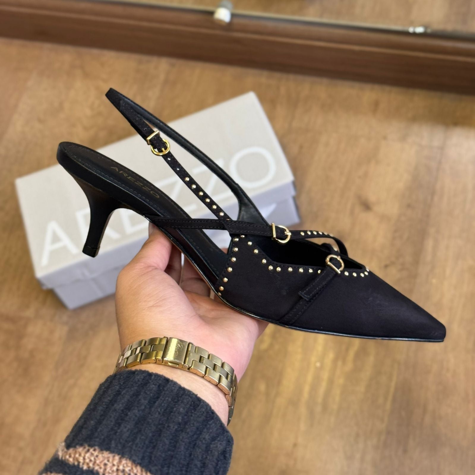 Scarpin Arezzo Bico Fino A132110019