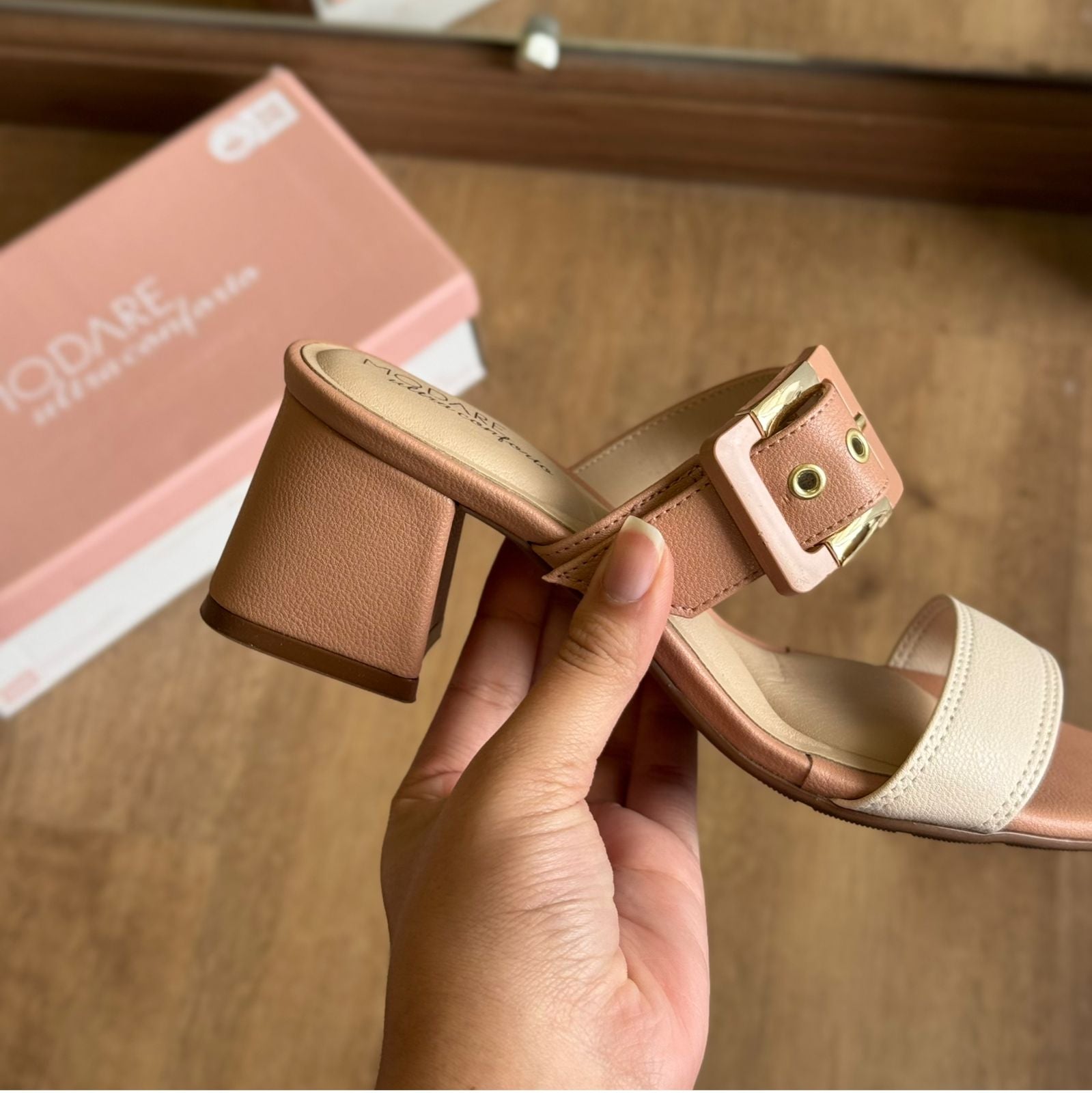 Sandália Modare Salto Bloco Fivela 7172.124