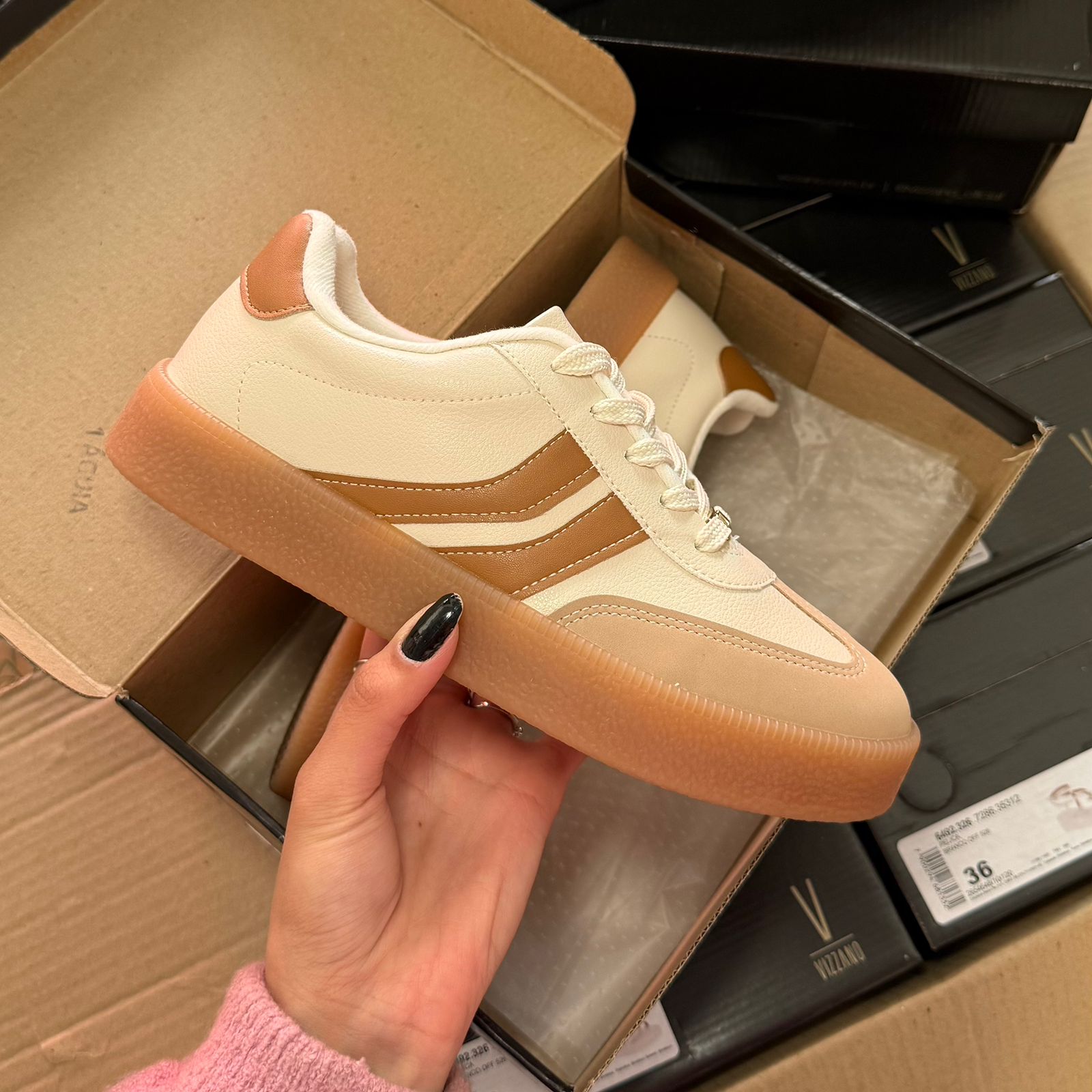 Tênis Vizzano Detalhes Laterais 1444.100