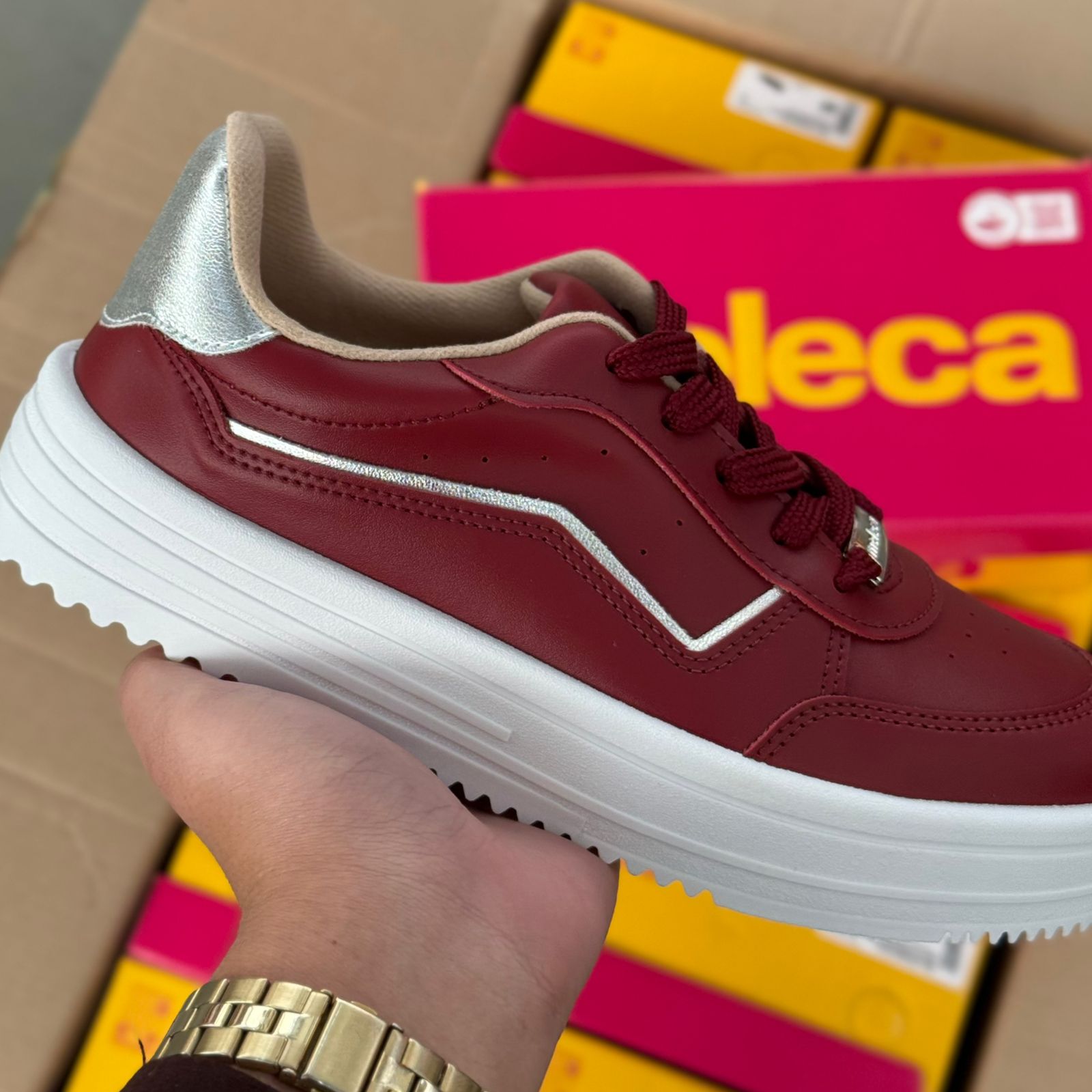 Tênis Moleca Casual Risco Metálico 5782.316