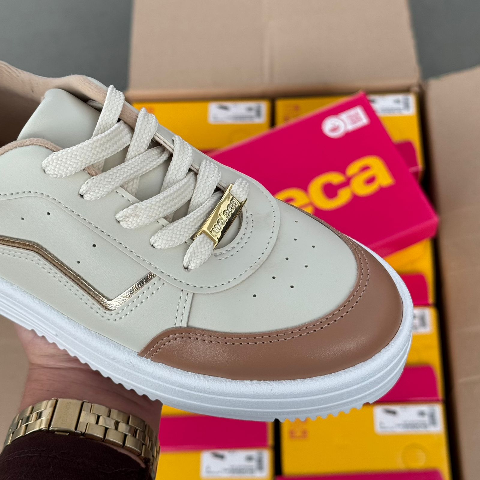 Tênis Moleca Casual Risco Metálico 5782.316