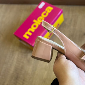 Sandália Moleca Verniz com Fivela 5576.104