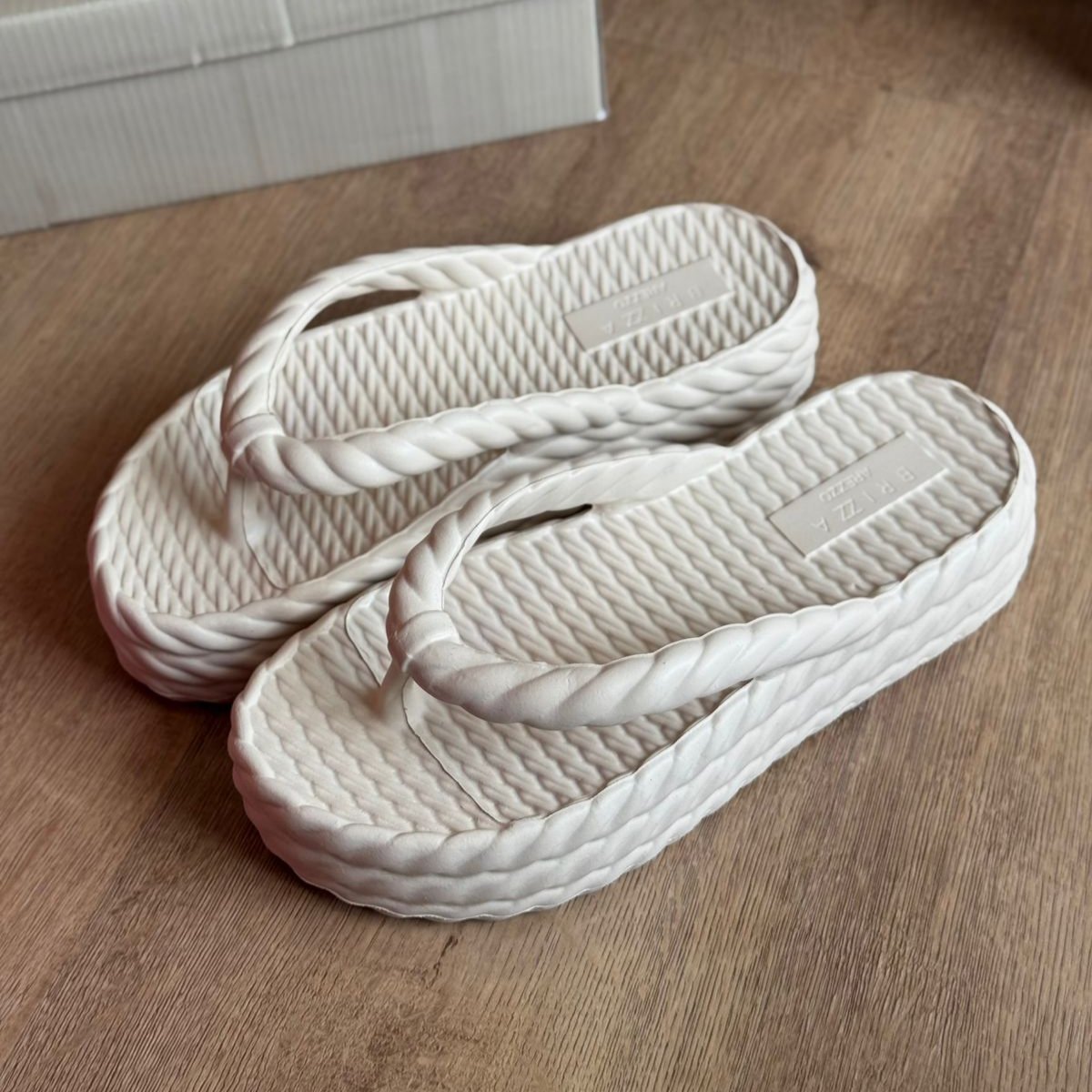 Sandália Arezzo Flatform Marrocos Mid Z190830001