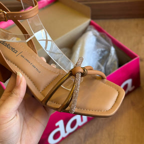 Salto Dakota Tornozelo de Couro Y9413