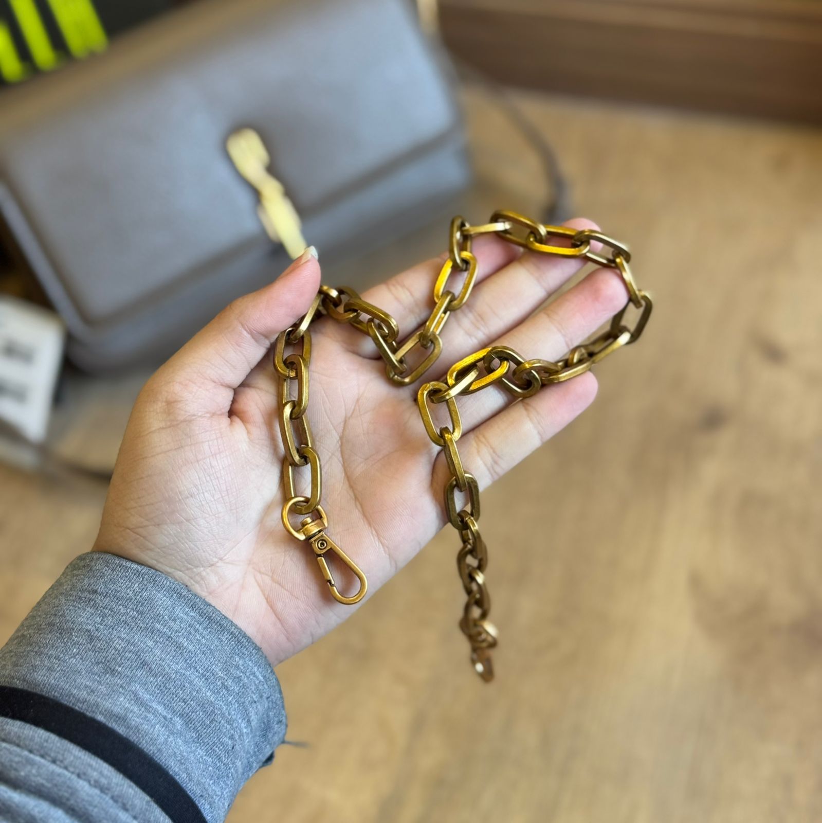 Bolsa Santa Lolla Fecho Metálico SL 0470.4B65