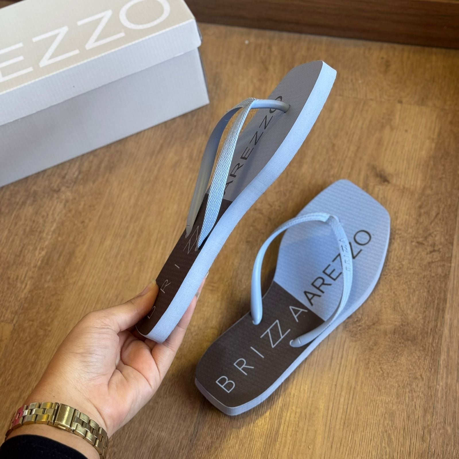 Chinelo Arezzo Dia e Noite Z190270258