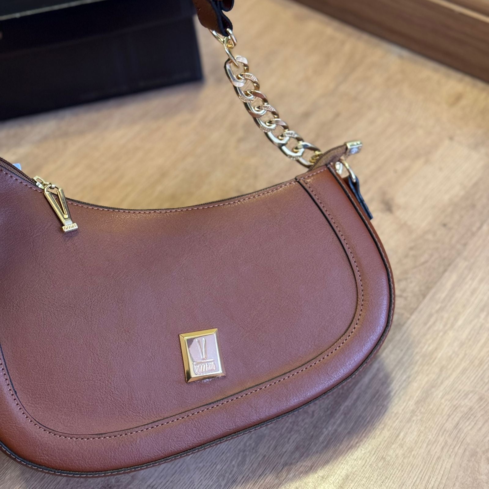 Bolsa Vizzano Curva Dourada 10105.1