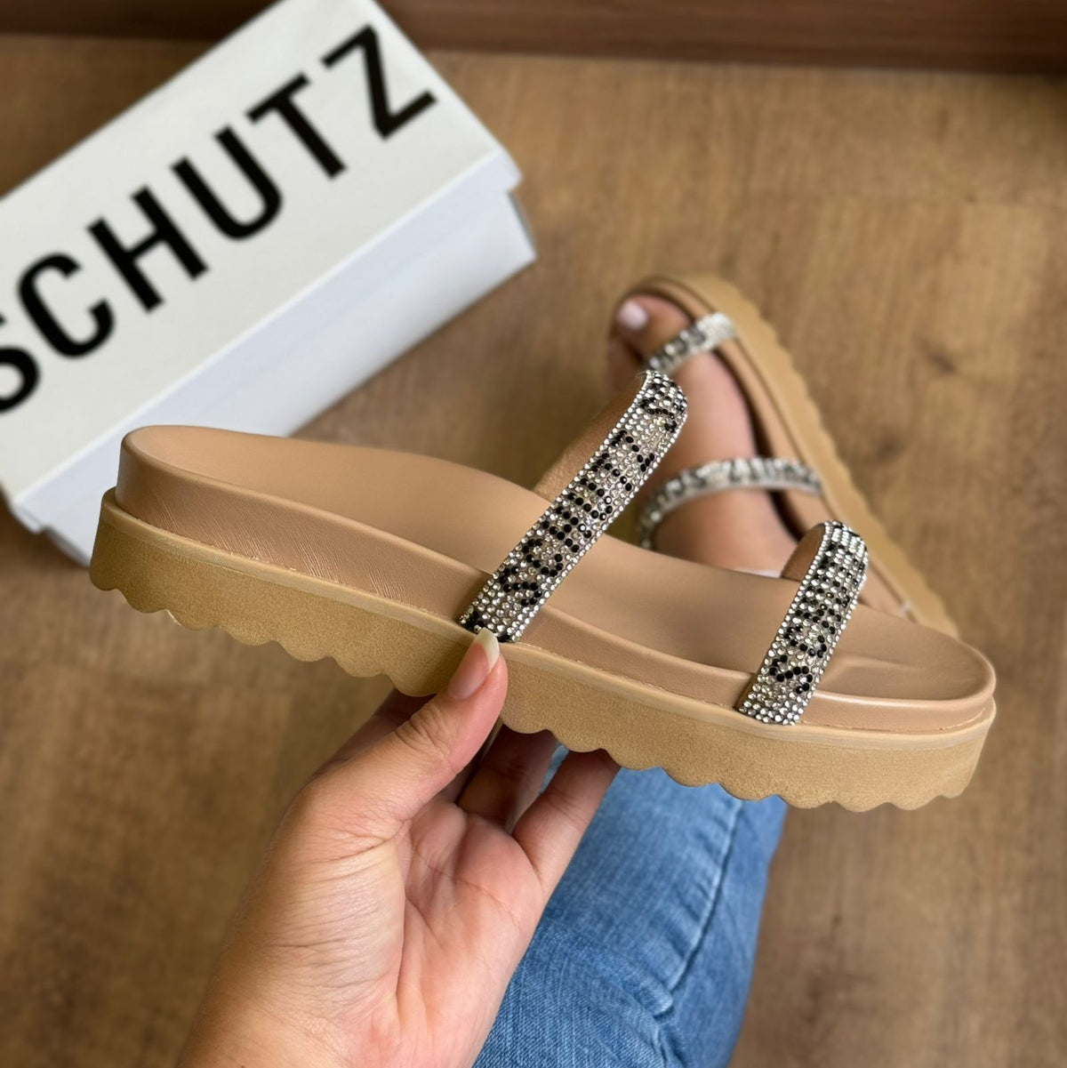 Sandália Schutz Papete Brilho S207330064