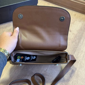 Bolsa Vizzano Placa Dourado 10085.2