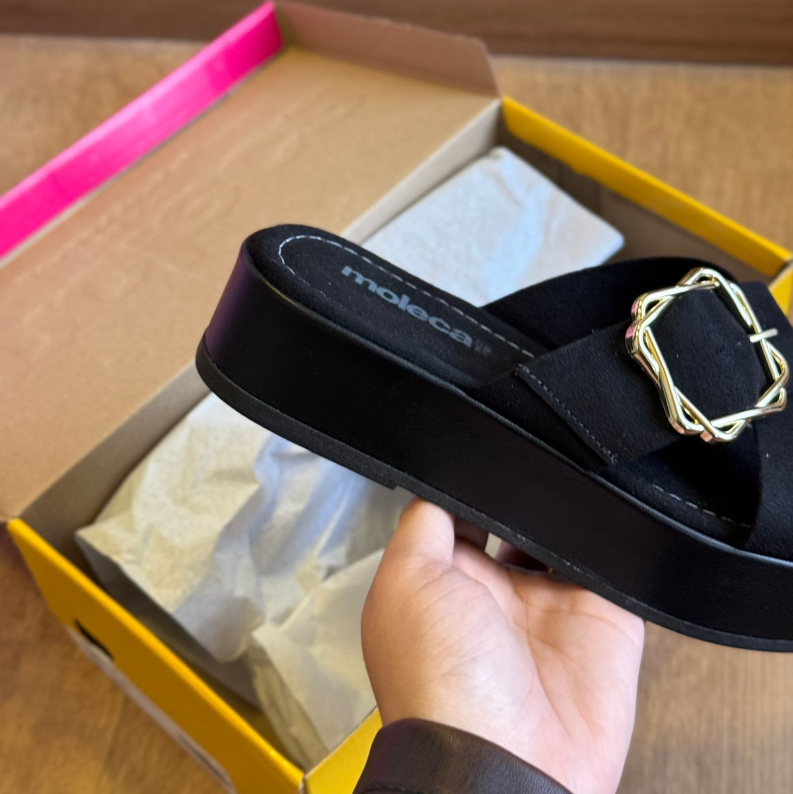 Sandália Moleca Detalhe Fino na Tira 5553.101 - Veludo