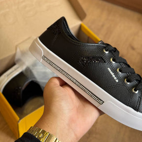 Tênis Moleca Detalhes Dourados 5667.646