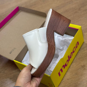 Salto Moleca Grampo Dourado 5549.107