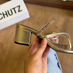 Sandália Schutz Salto Bloco Tiras com Strass S224950002