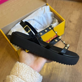 Sandália Moleca Detalher de Bolinhas Douradas 5489.119