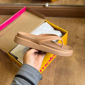 Chinelo de Dedo Moleca 5554.100