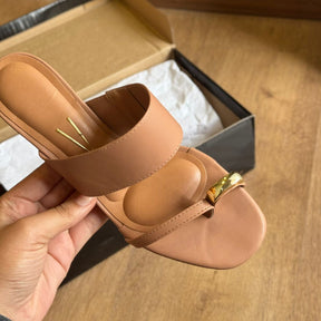 Sandália Vizzano Salto Bloco Hálux Dourado 6428.148