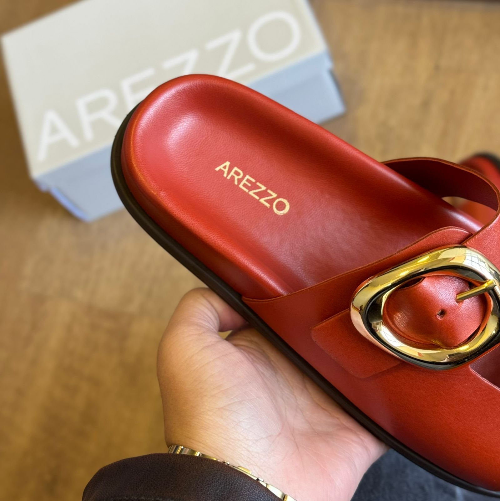 Sandália Arezzo Rio de Ouro A135550069