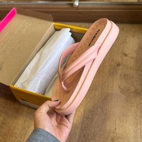 Chinelo de Dedo Moleca 5554.100