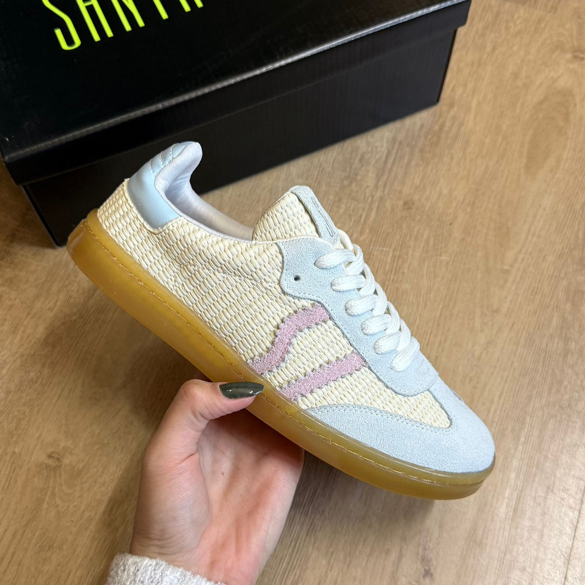 Tênis Santa Lolla Camurça Recortes 056D.4C9C.035A