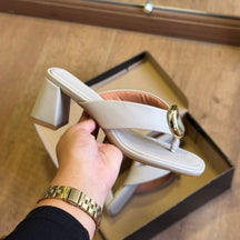 Sandália Vizzano Quadrado Dourado 6530.104