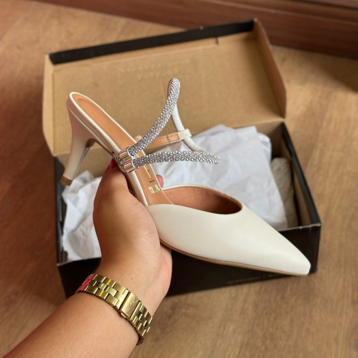 Scarpin Slingback Vizzano com Pedrarias 1185.1138