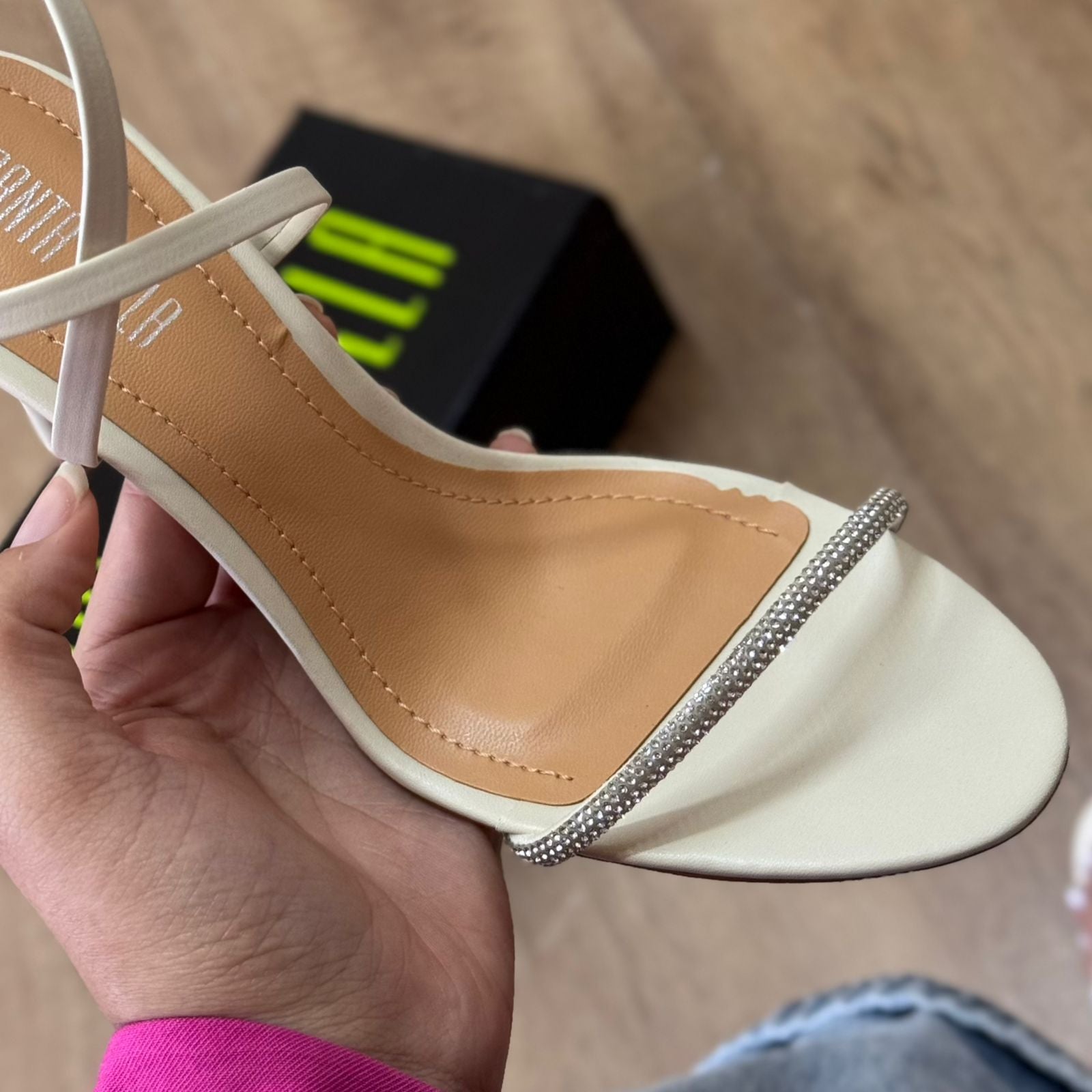 Sandalia Santa Lolla Napa Soft Brilho Salto Alto Fino 0110.4CEC.0300