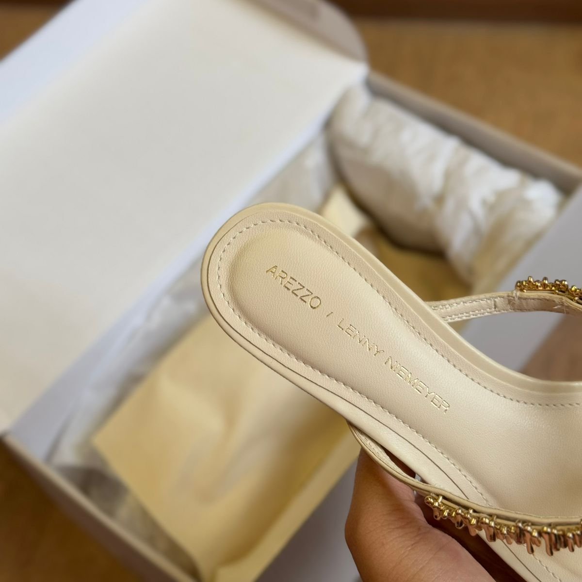 Sandália Arezzo Collab Lenny Niemeyer A134270022