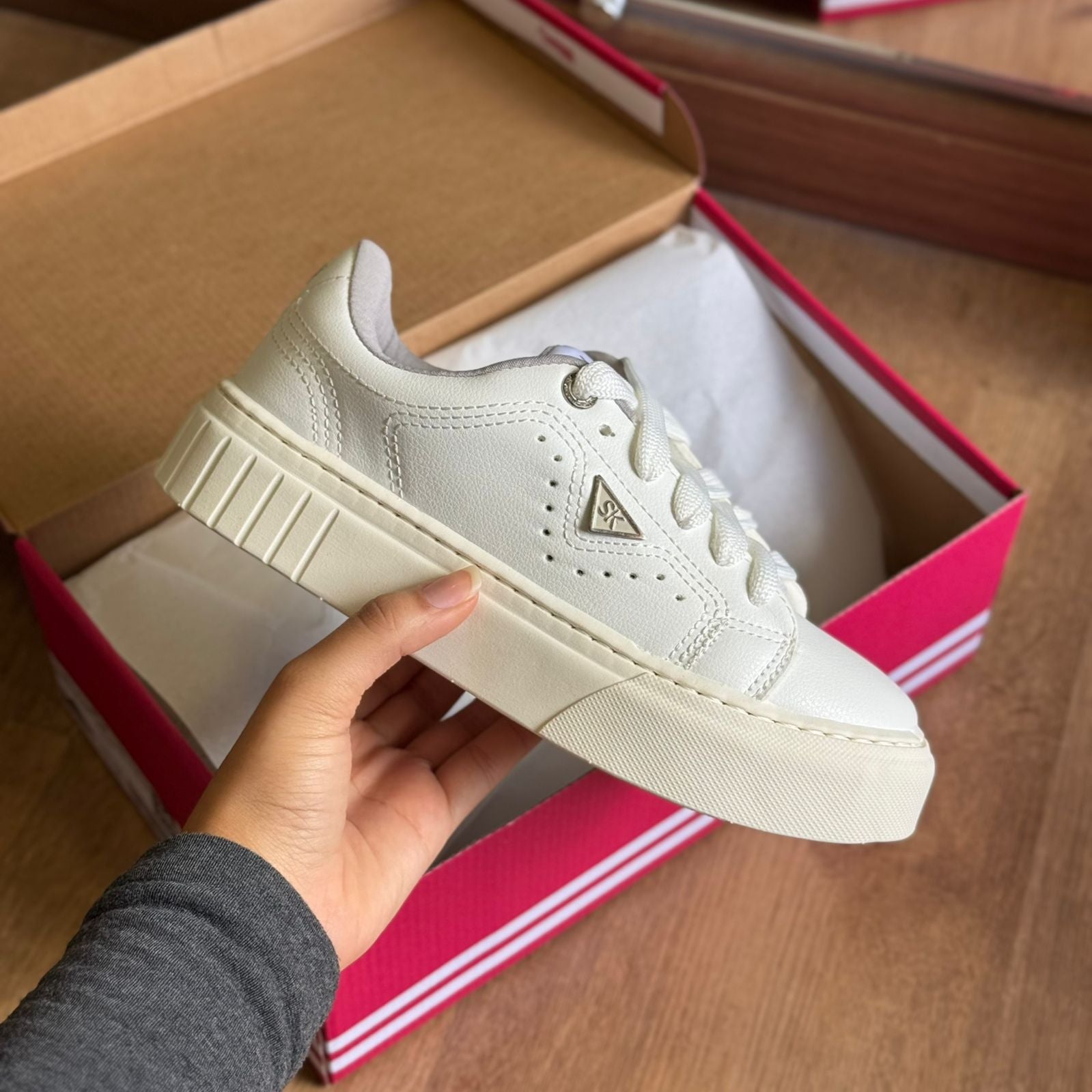 Tênis Skynner Solado Alto Couro Sintético 25-1910