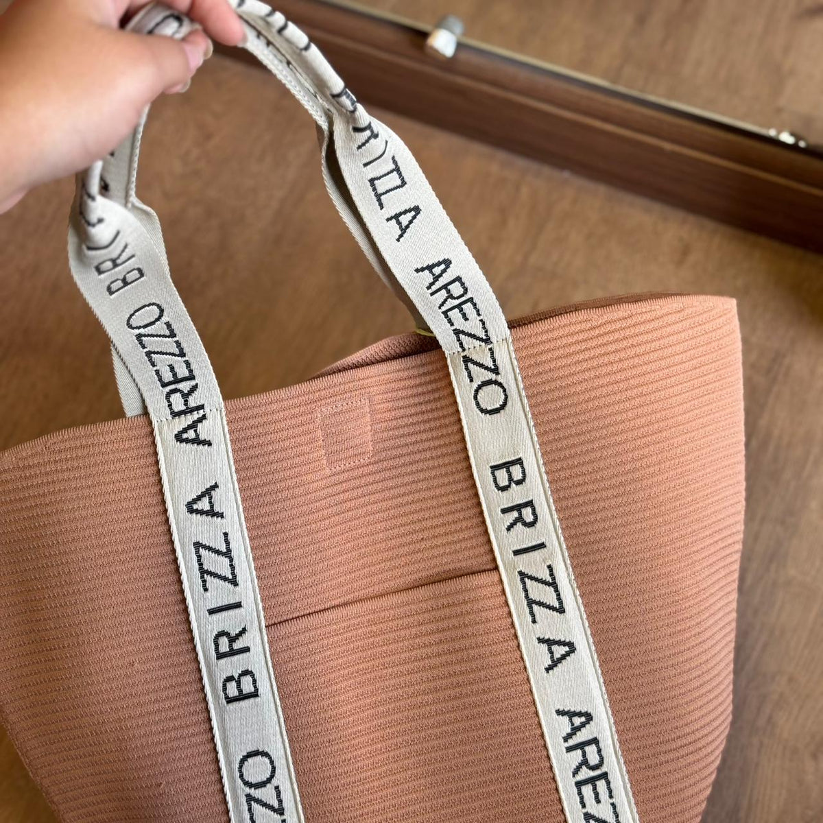 Bolsa Arezzo Bucket Média Brizza Z195235473