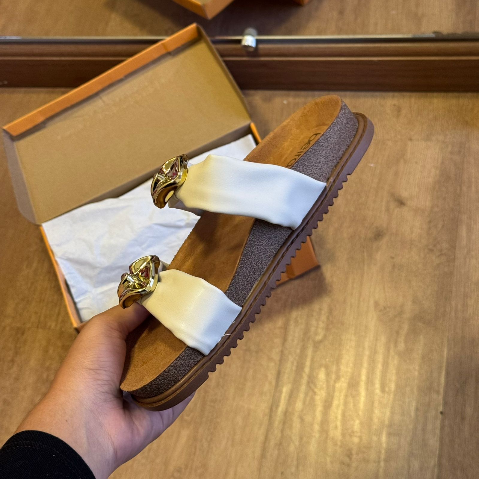 Sandália Beira Rio Pepita de Ouro 8523.115