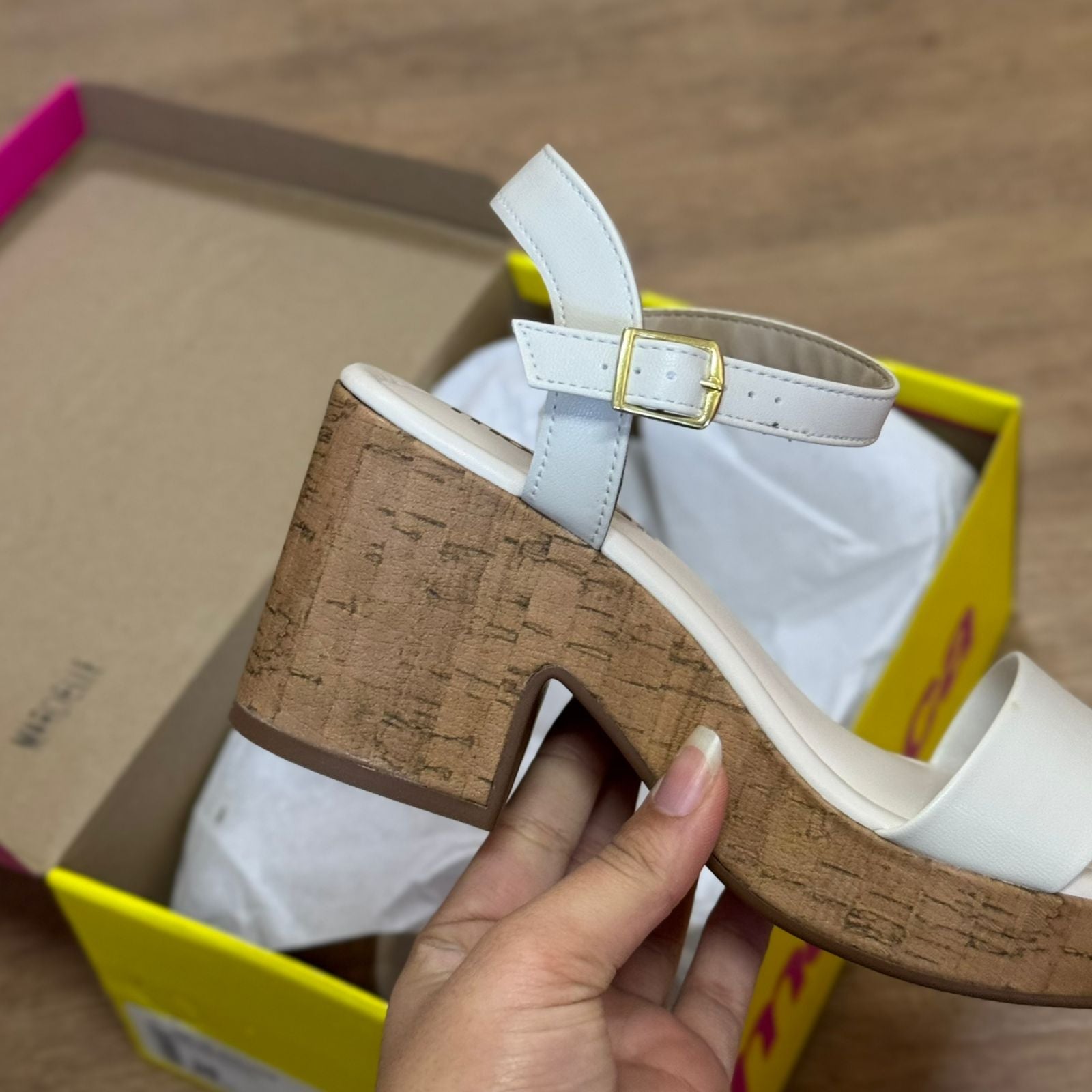 Sandália Moleca Salto Grosso 5549.102