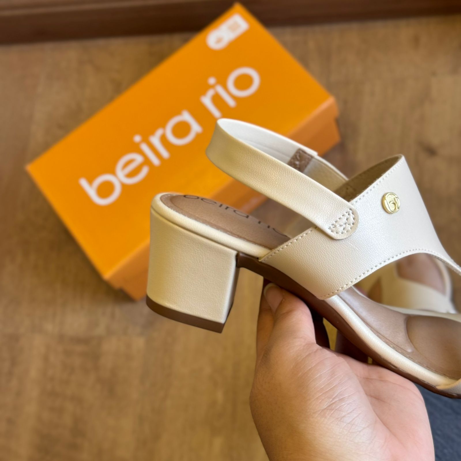 Sandália Beira Rio Salto Bloco 8246.1211