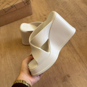 Sandália Melissa Plataforma Python 37856