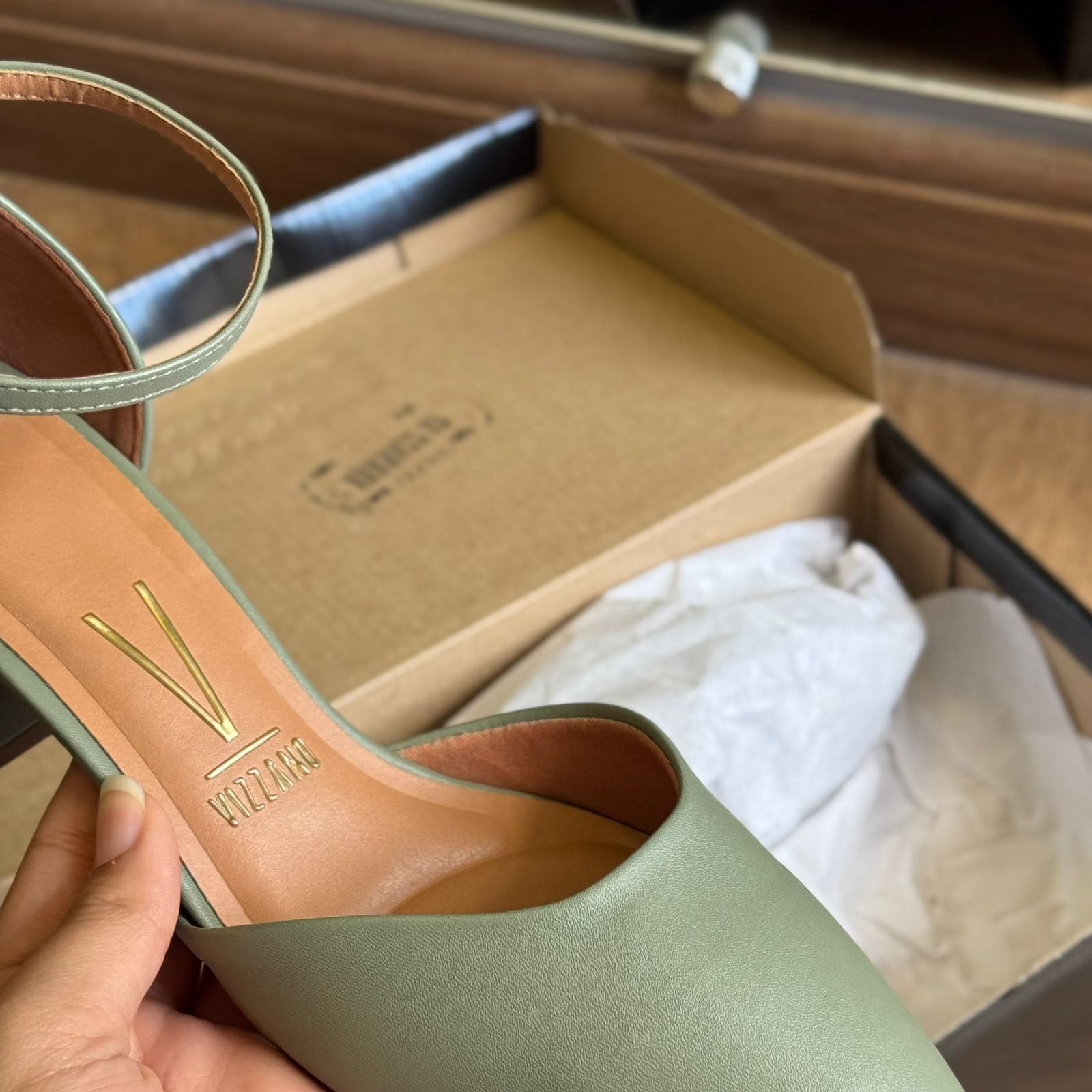 Sandália Vizzano com Bico Fino e Salto Bloco 1220.317