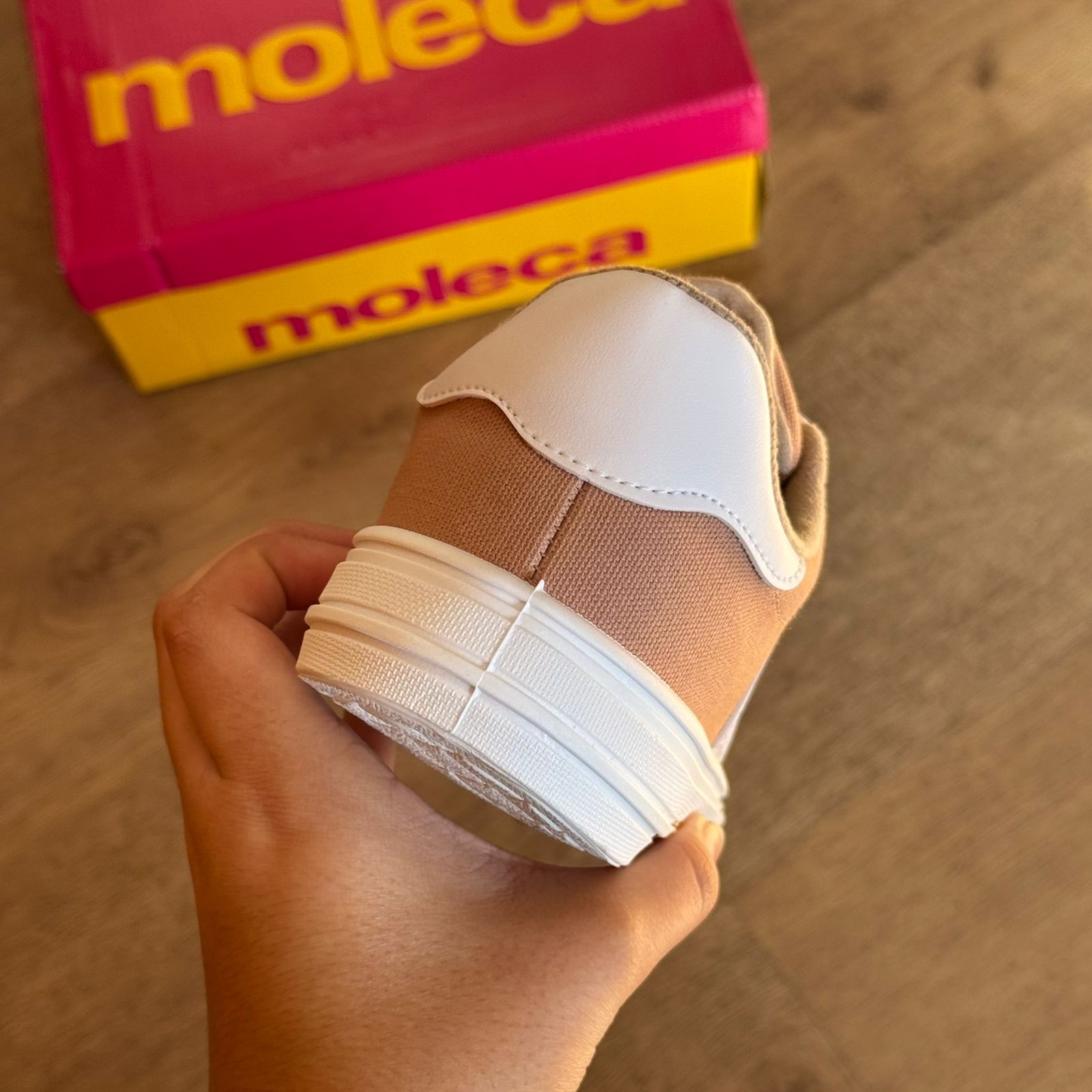 Tênis Moleca Casual Detalhe Lateral 5796.106