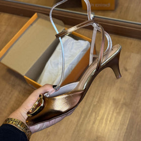 Scarpin Beira Rio Bico Fino Detalhe Dourado 4076.1320