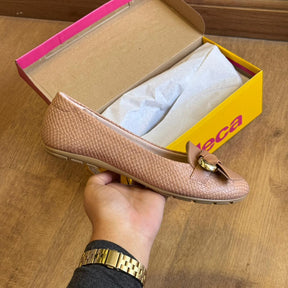 Sapatilha Moleca Detalhe Simples Dourado 5800.115