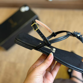 Sandália Vizzano Rasteira Detalhe de Flror 6553.205