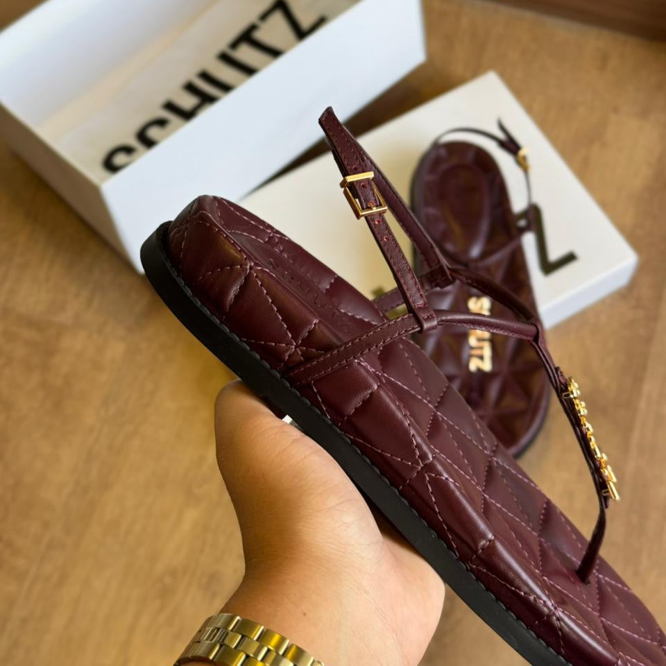 Sandália Schutz Detalhe Letreiro da Marca S215640421