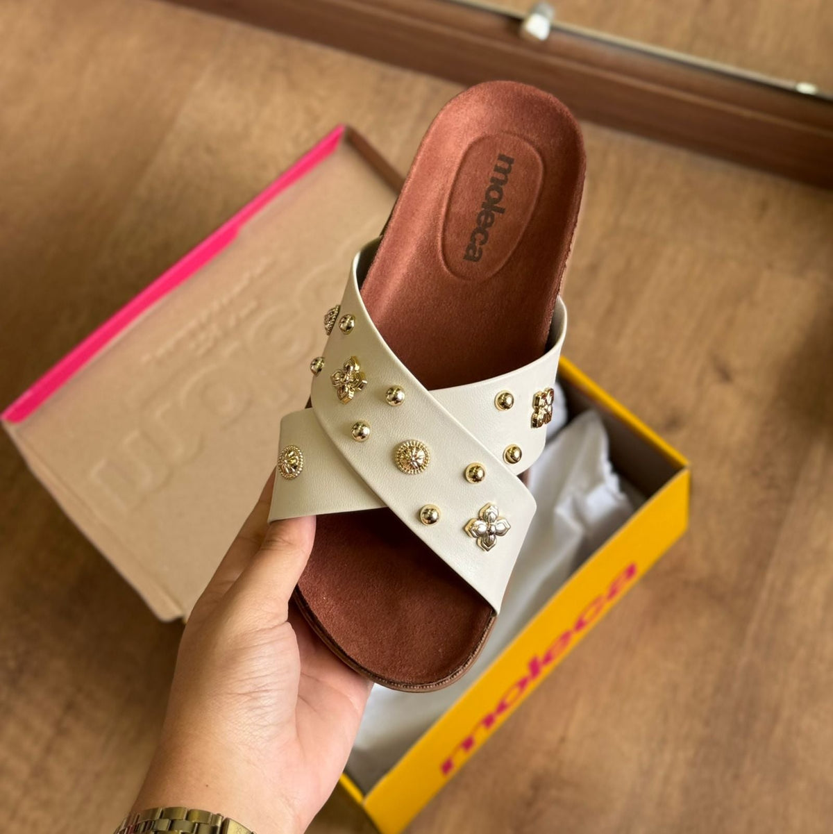 Sandália Papete Moleca em X Pedrarias 5500.112