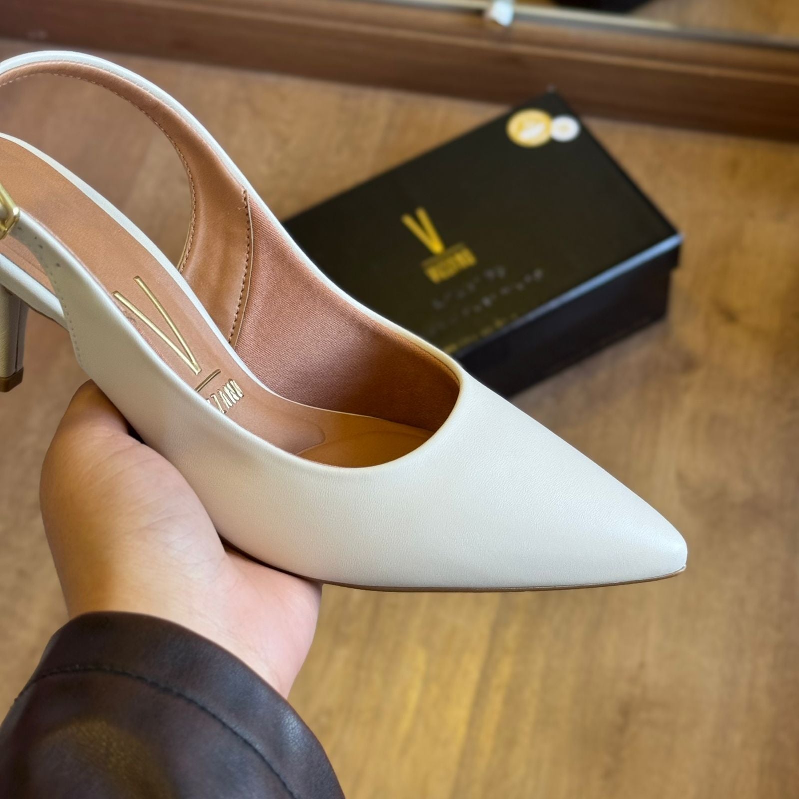 Scarpin Vizzano Bico Fino 185.700.7286