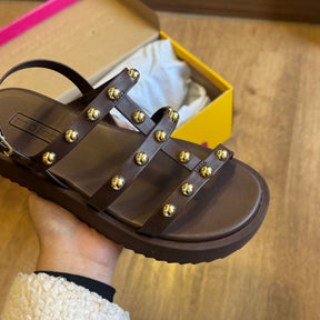 Sandália Moleca Detalher de Bolinhas Douradas 5489.119