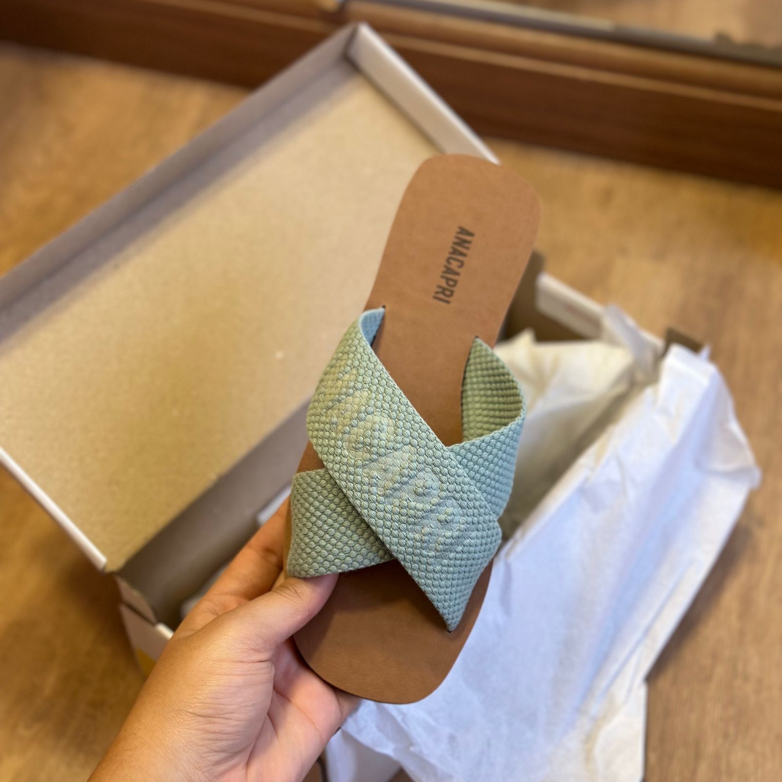 Sandália Ana Capri Salto Rasteiro Tecido C30244008