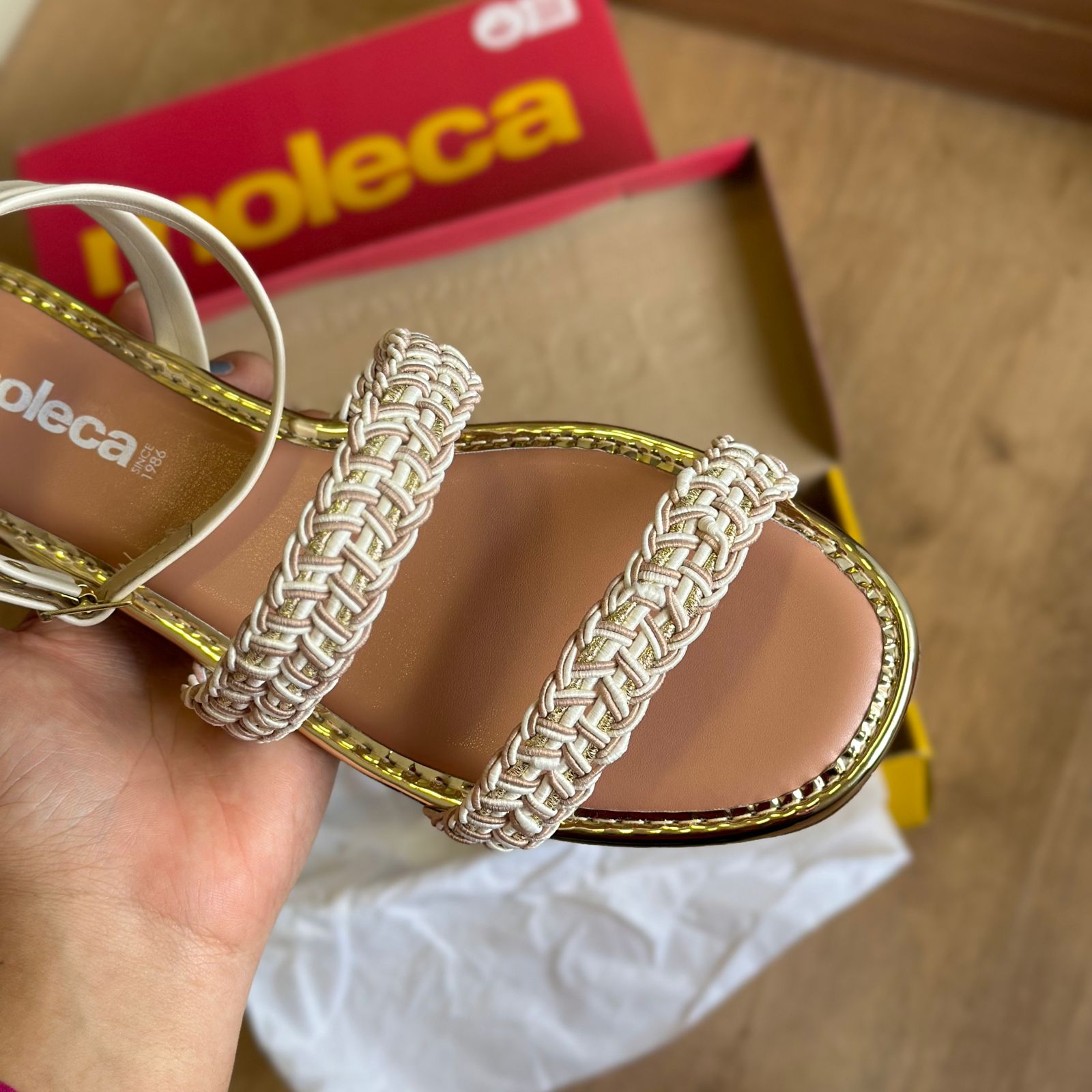 Sandália Rasteira Moleca Entrelaçada 5435.546