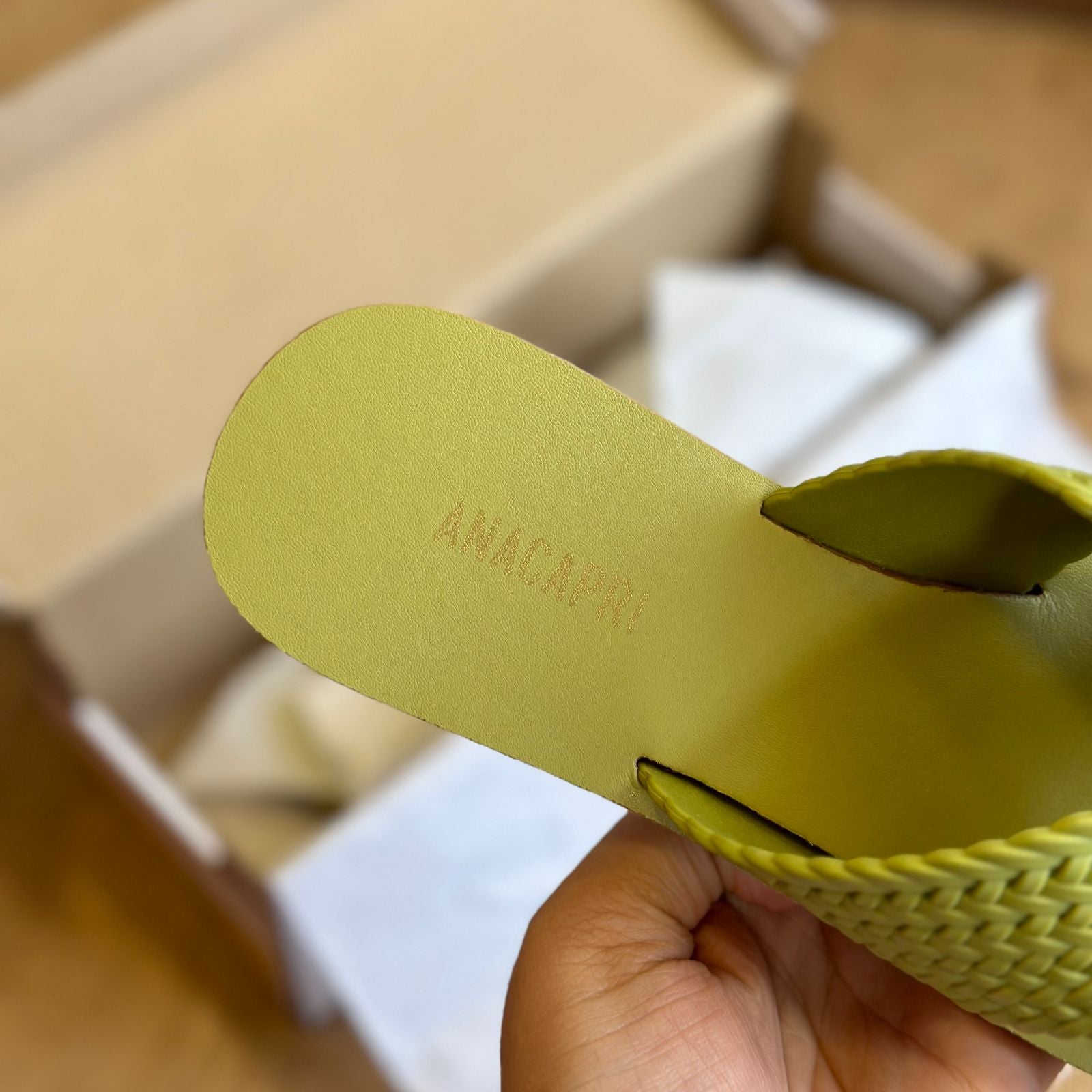 Rasteira Ana Capri Color Vibes Trançada C300140158