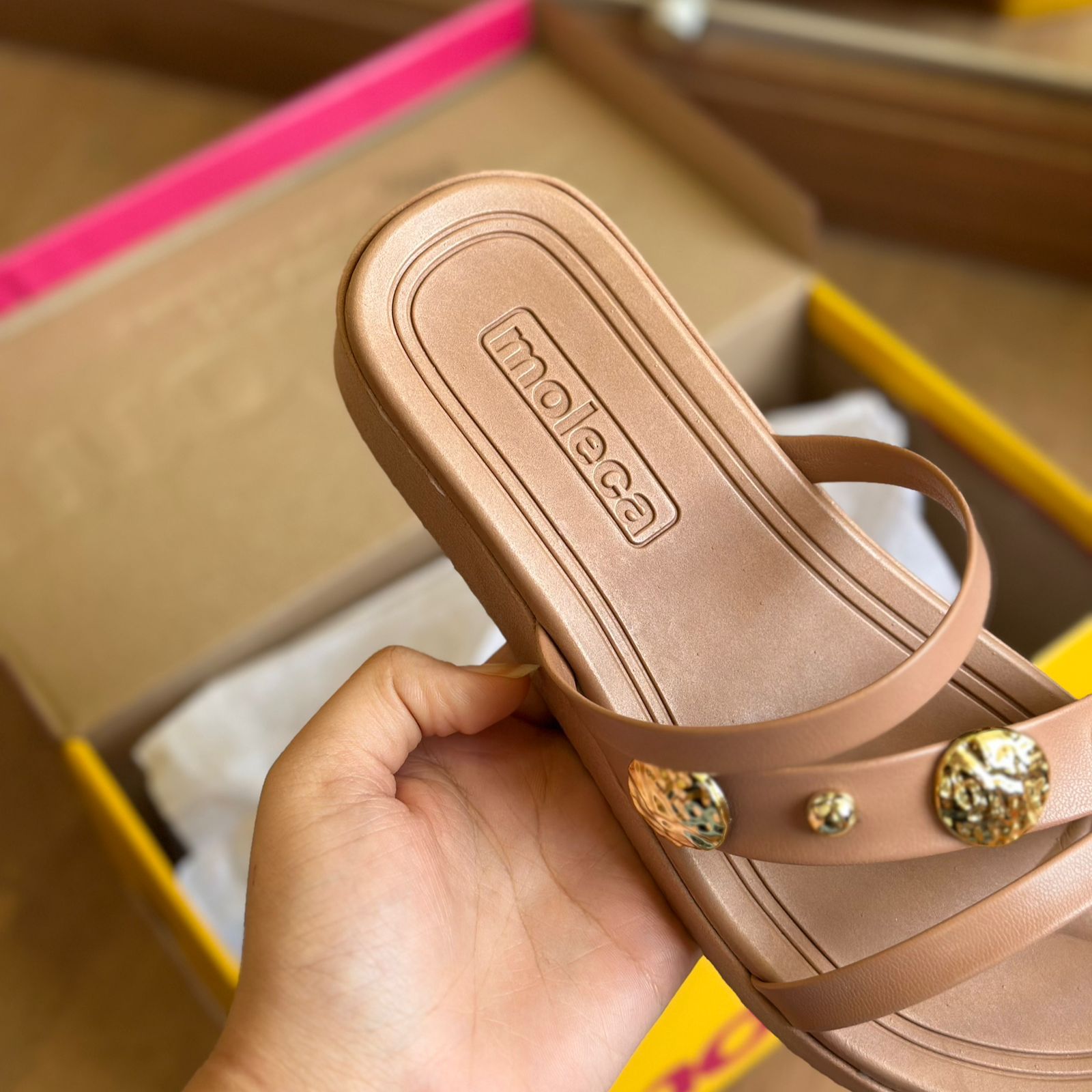 Sandália Moleca Anabela Detalhe Pedrarias 5508.102